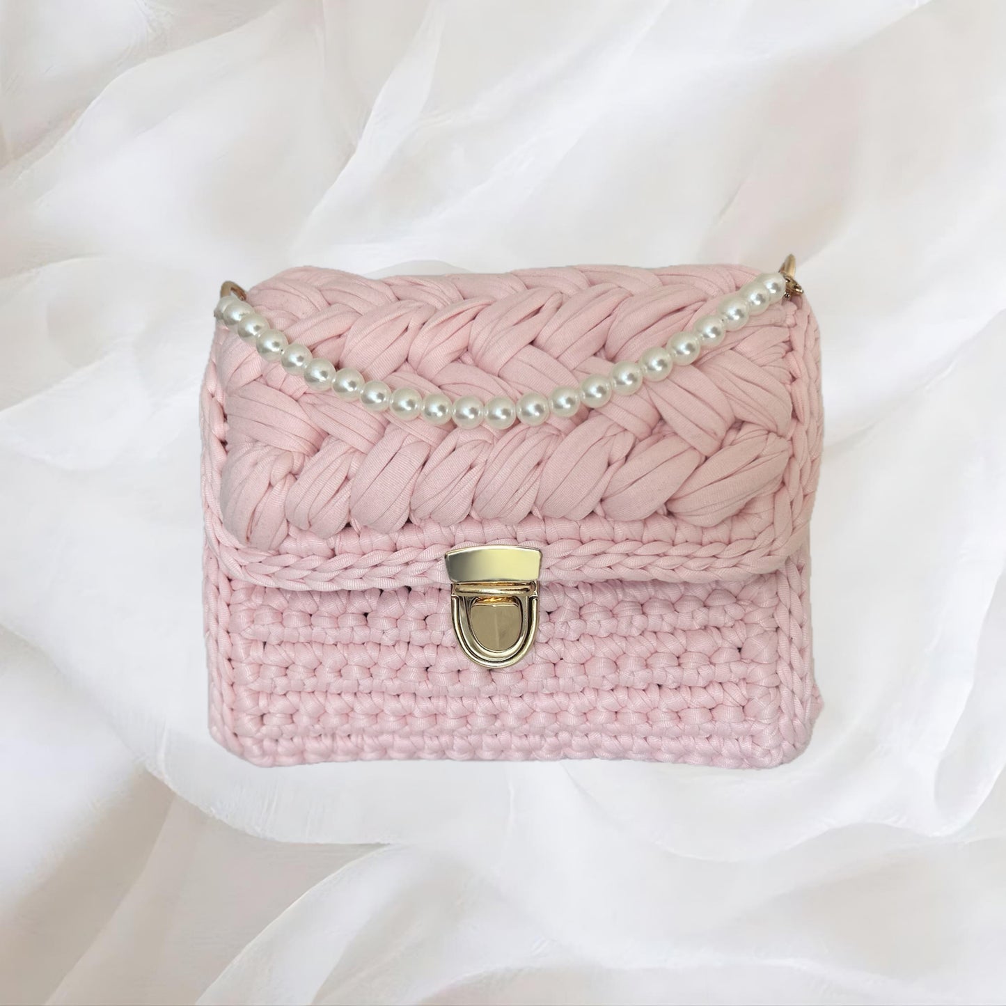 Small Jennifer Clutch Bag in Baby Pink